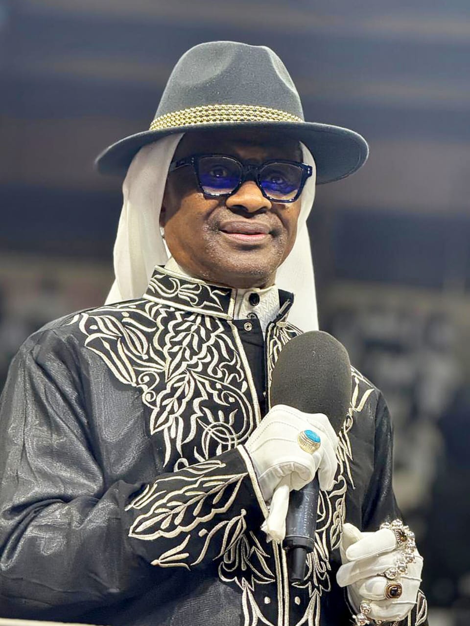 LA REVOLUTION CULTURELLE ET POLITIQUE DU GENERAL DE BAMBA