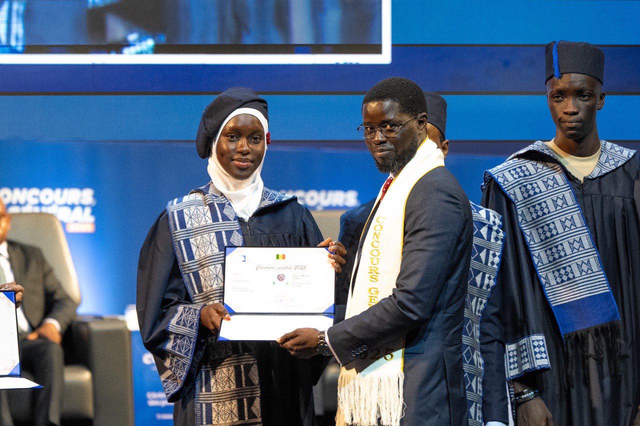 Concours général 2025 : Diomaye Faye célèbre l’excellence et appelle à une révolution éducative ancrée dans le numérique