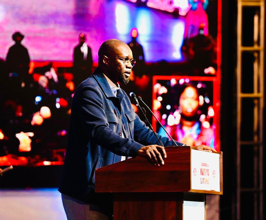 Les avocats de Sonko réaffirment leur engagement pour la justice lors de la Journée des martyrs et victimes