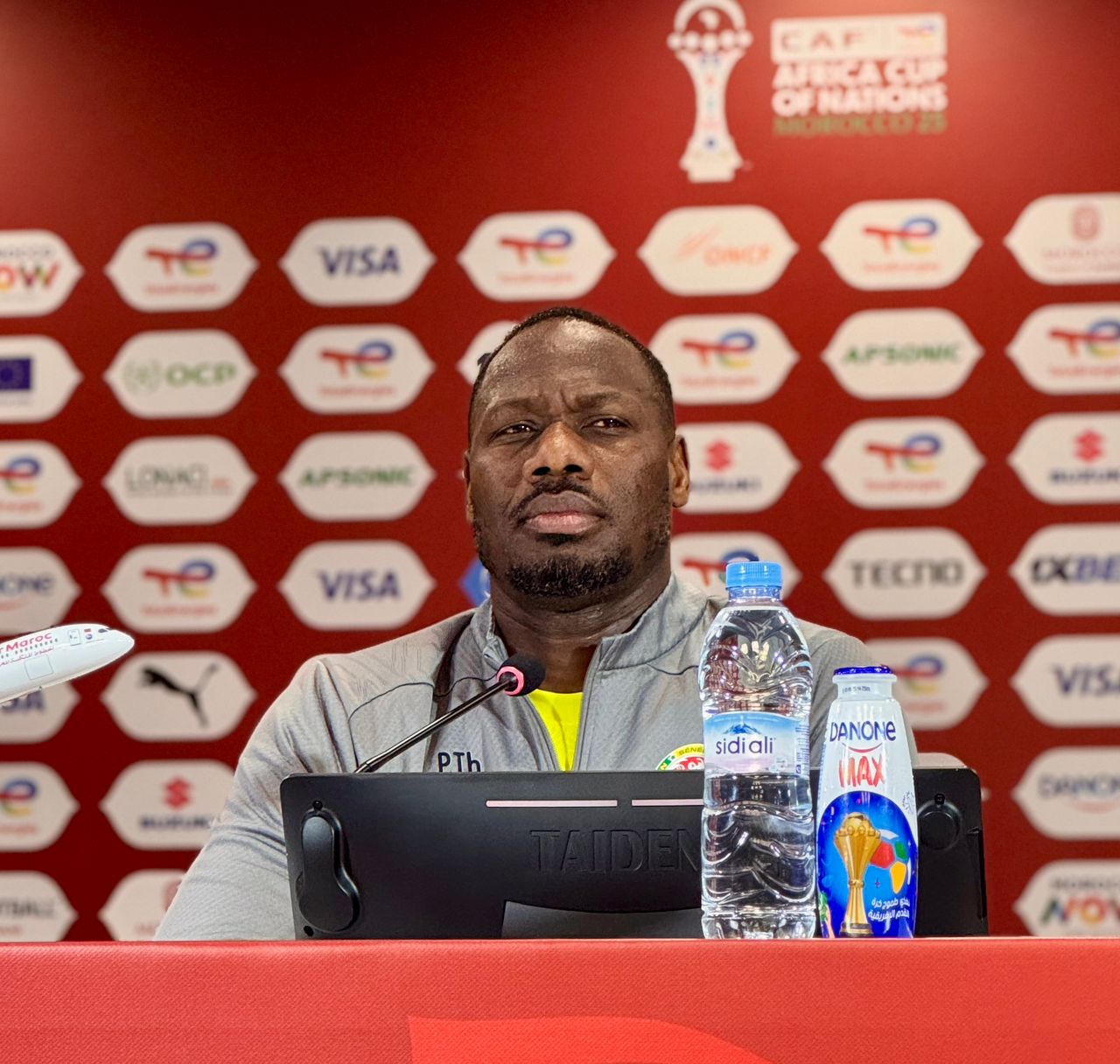 CAN 2025 : Pape Thiaw appelle à la prudence avant le piège soudanais