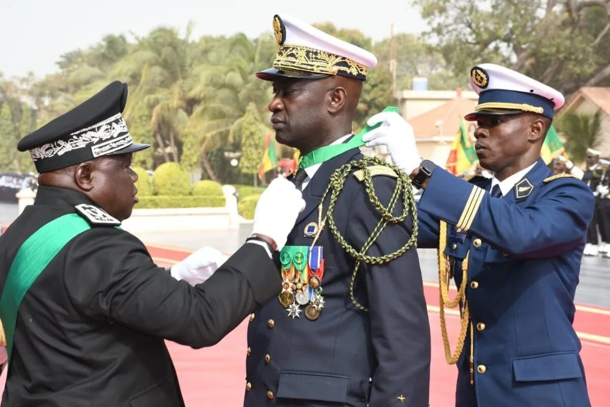 Le Vice-Amiral d’Escadre Oumar Wade prend le commandement des Armées sénégalaises