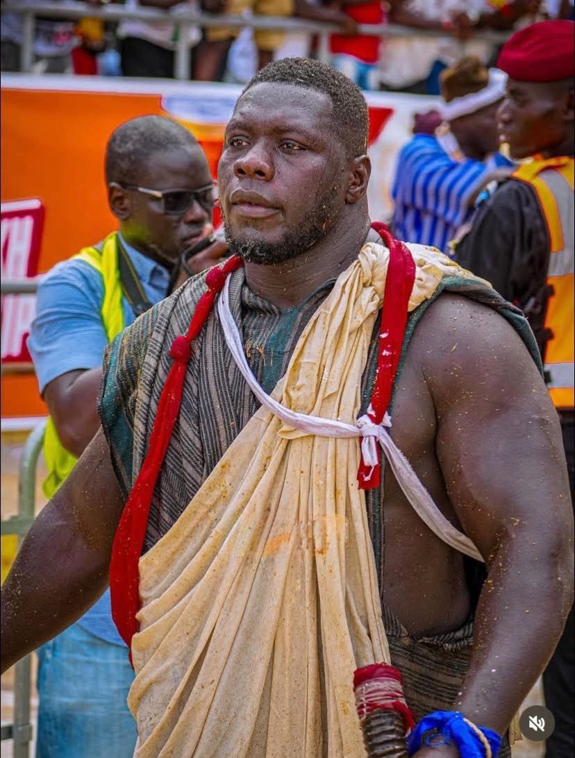 Arène nationale : Franc terrasse Tapha Tine et affirme son règne