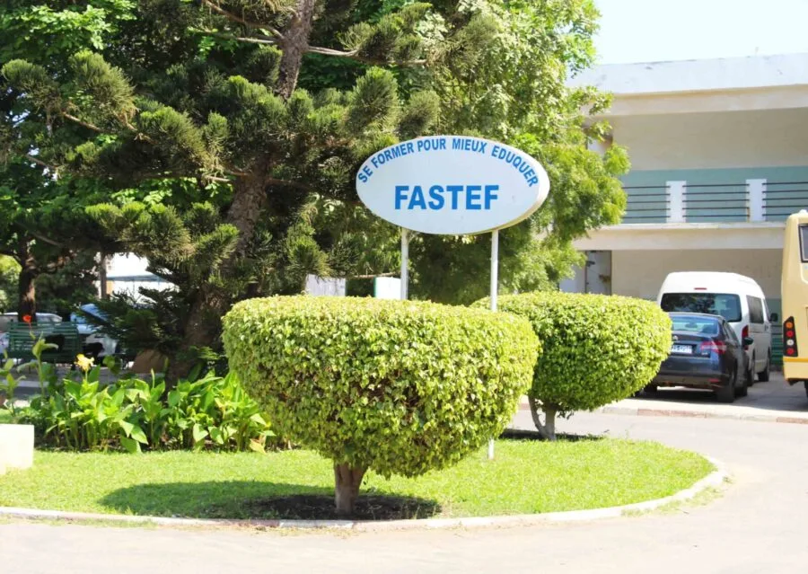 Concours à la FASTEF : le SAES appelle au boycott et dénonce un manque de concertation