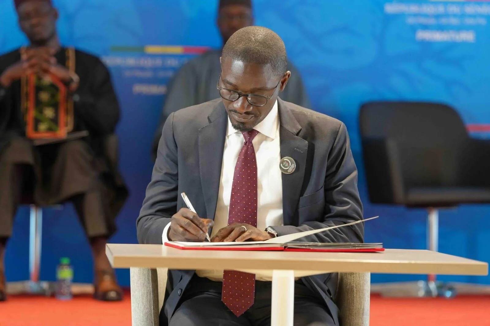 Pacte de stabilité sociale : 87 engagements sur trois ans pour refonder le dialogue social