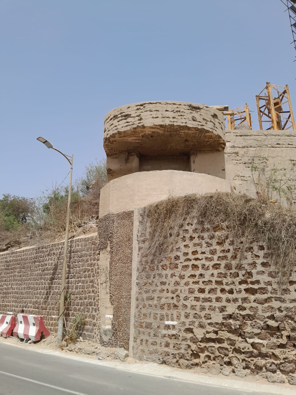 REPORTAGE- Immersion dans les entrailles oubliées de Dakar