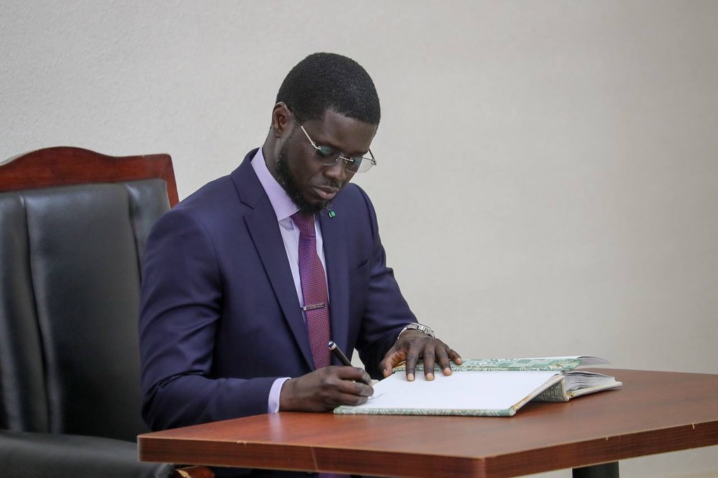 Conseil des ministres : Bassirou Diomaye Faye remanie plusieurs directions stratégiques de l’administration